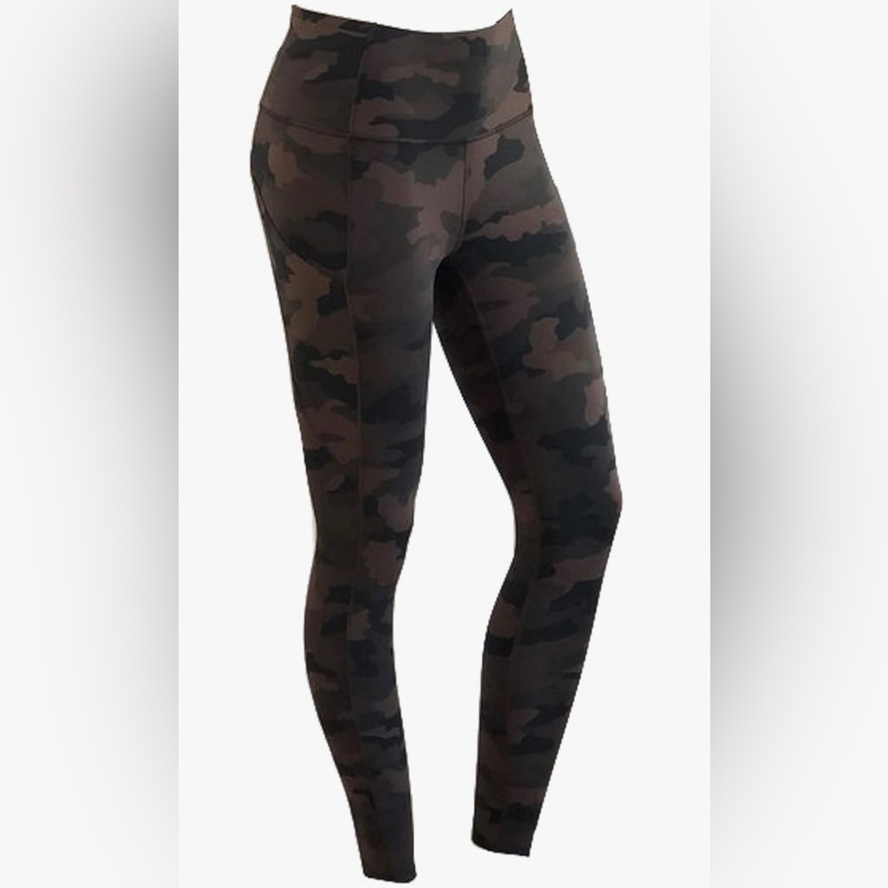 Lululemon fast free 7/8